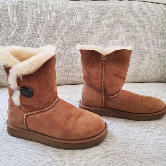 UGG Australia Bailey Boot sz 7 - Picture 7 of 13